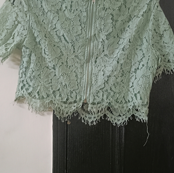 New look lace cropped top in uk 12. - Picture 6 of 7